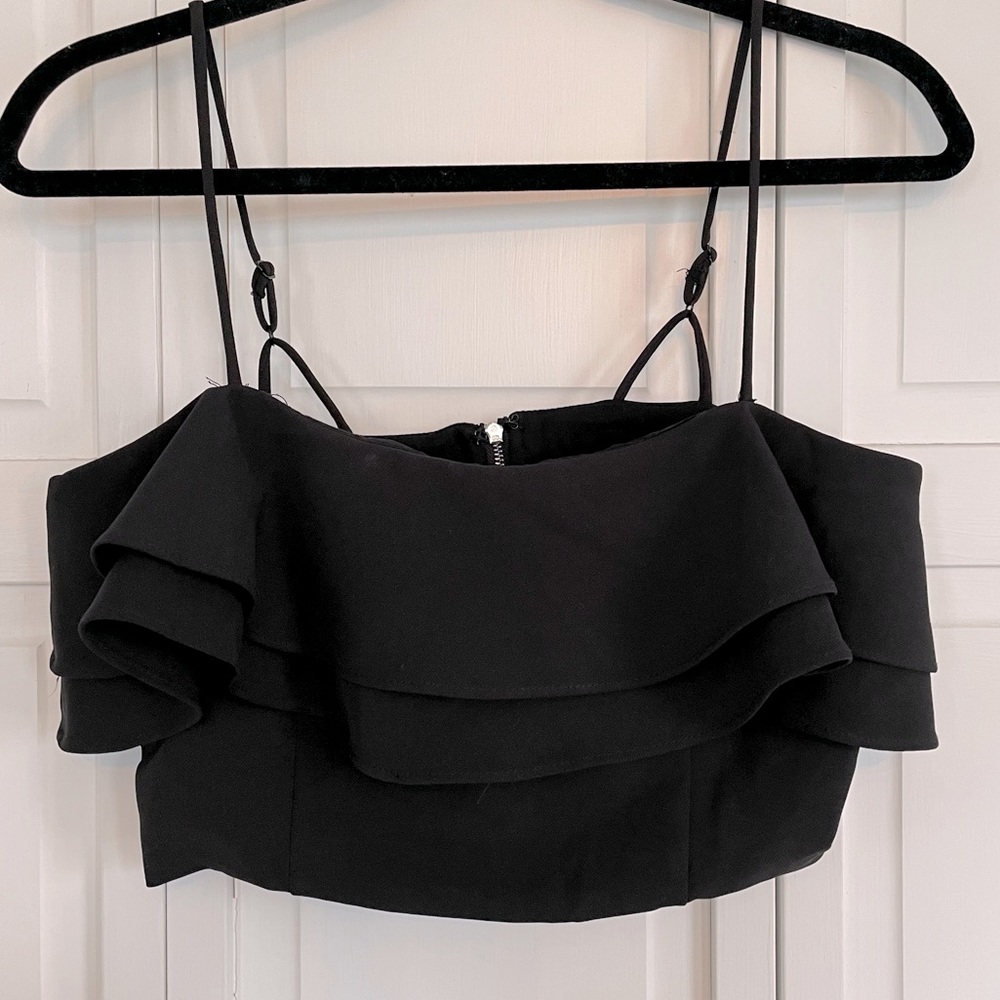 DO+BE BLACK RUFFLE TANK